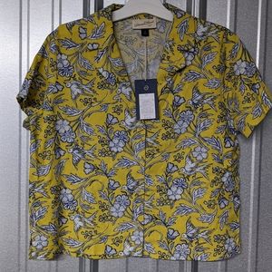 Universal Thread yellow bird print short sleeve button down xs